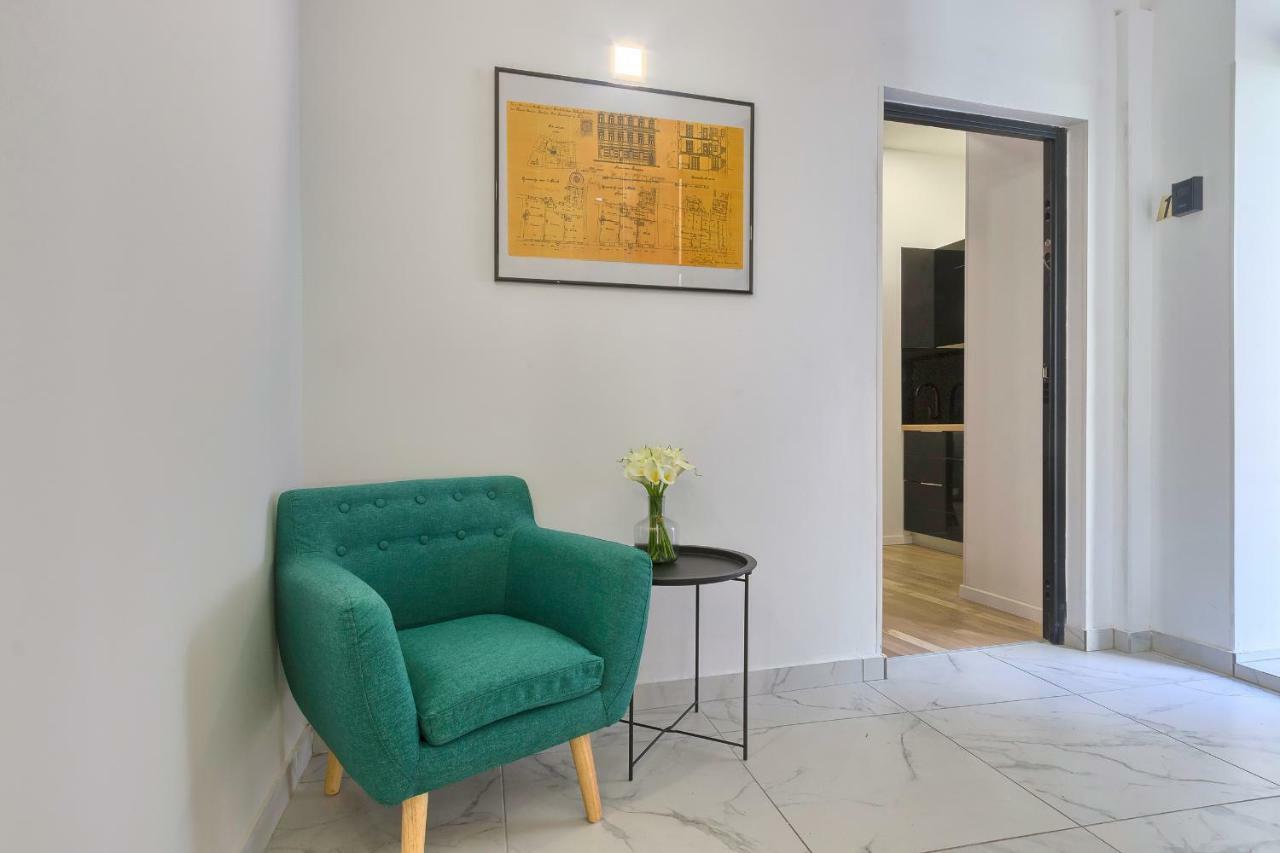 Hedone Luxury 3 Apartments With Free Parking Pula Exteriör bild